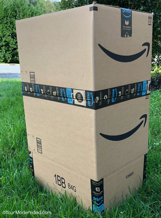 Last minute DIY Halloween costumes made from Amazon Prime smile boxes - Your Modern Dad